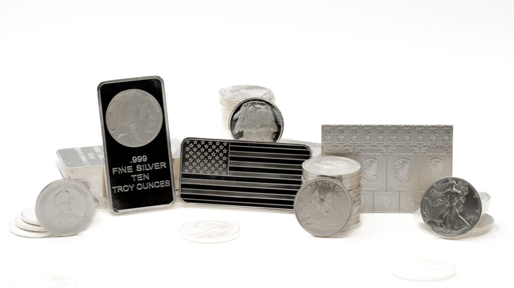 Silver_DSC01441-Enhanced-NR-scaled